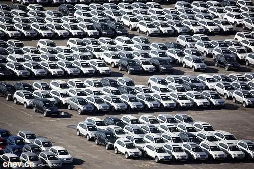 中汽协：2020年汽车销量预估完成2527.2万辆，同比下降1.9％